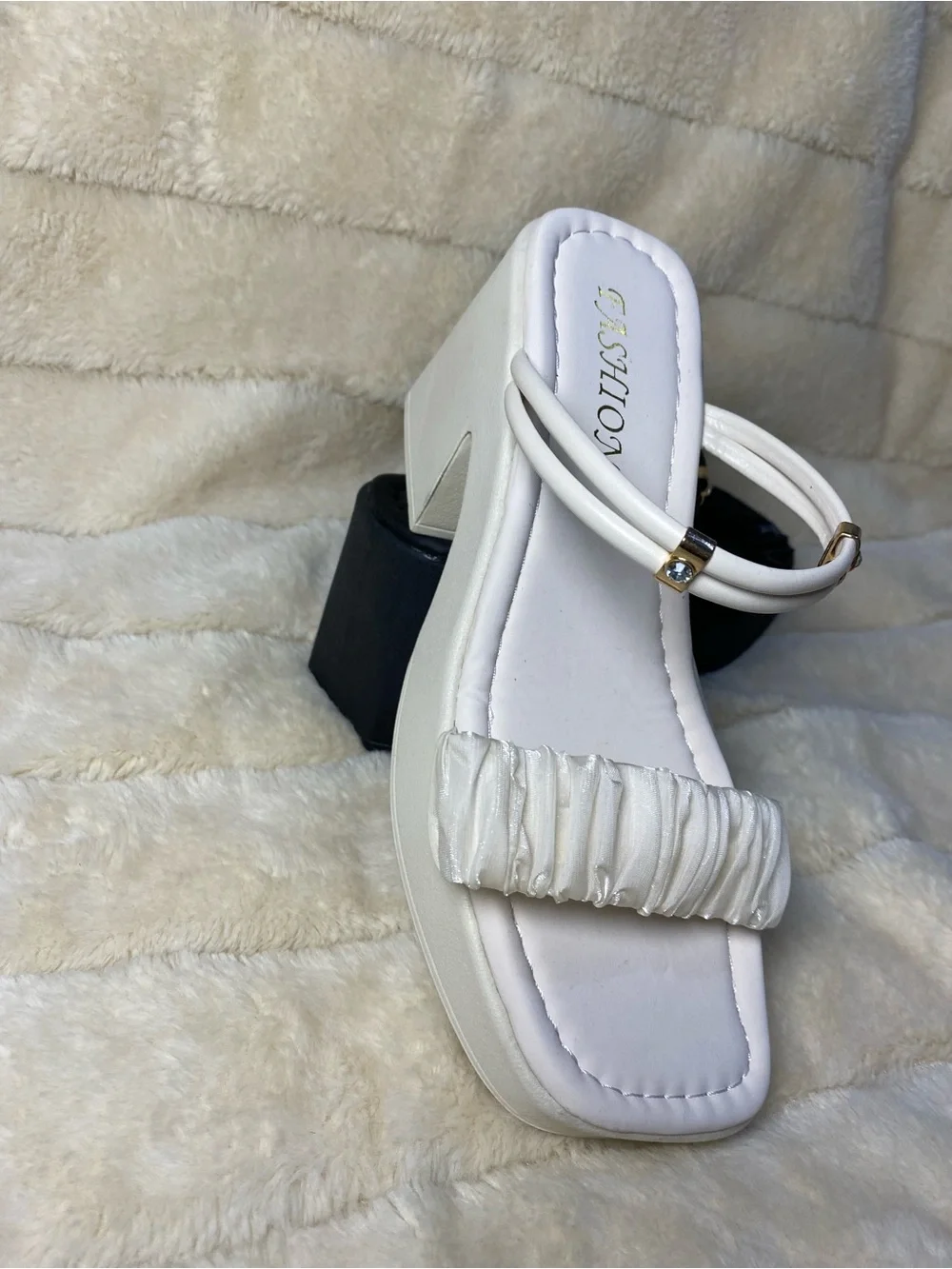 Women's Black and White Heeled Platform Sandals